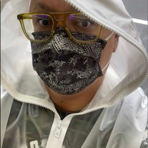 Meet your Posher, Edward e